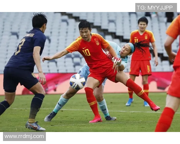 南京羽毛球队与杭州羽毛球队赛后复盘分析比赛节奏与战术对比