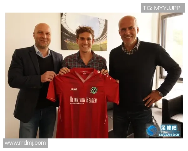 弗赖堡与汉诺威96的较量分析及赛前展望